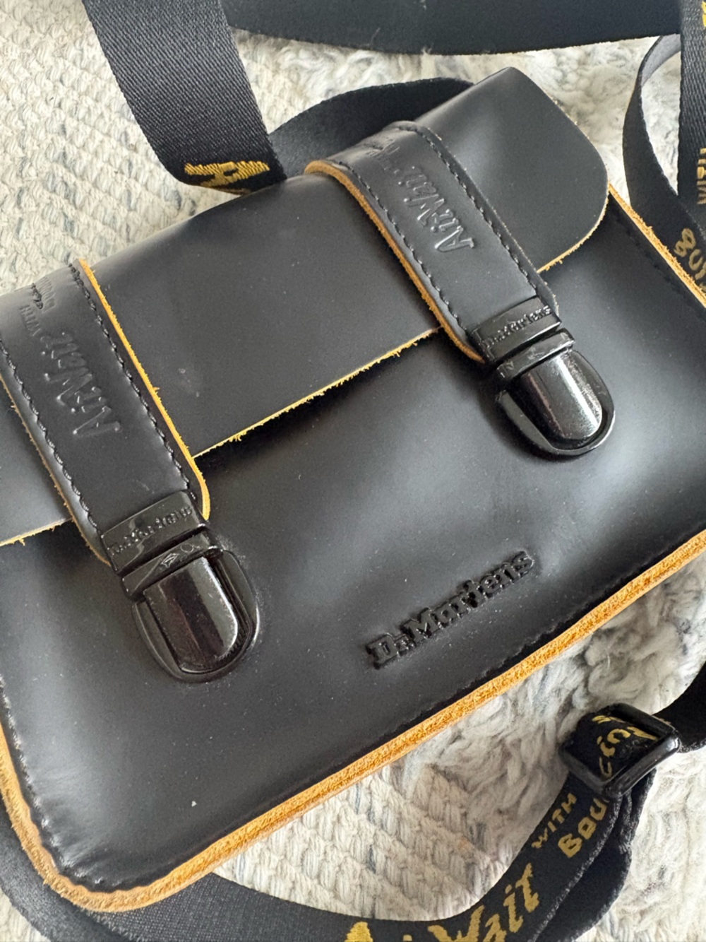 Dr. Martens - Picture 8 of 10